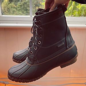 G.H. Bass \u0026 Co. Shoes | GH Bass Duck Boots | Color: Black | Size: 8 | Adelekneeland's Closet